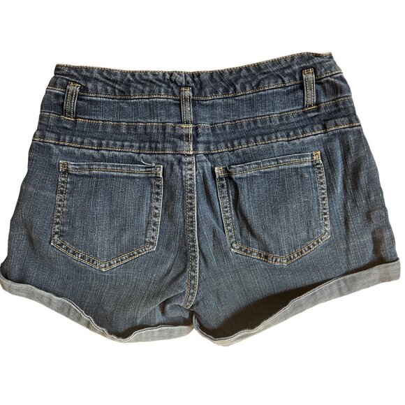 xhilaration Triple Button Front Denim Shorts Sz 6 (Small) Dark Wash - Picture 5 of 7
